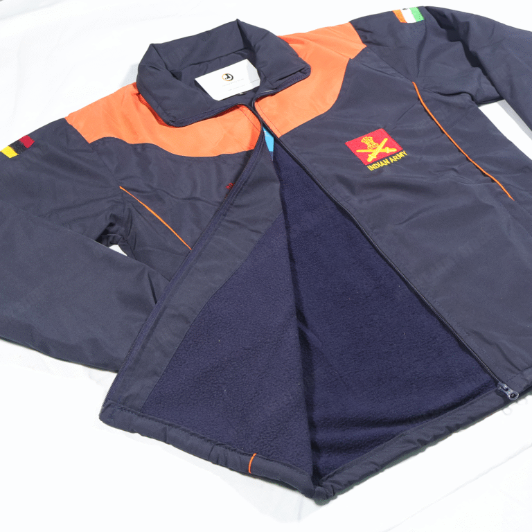 AMC WOOLEN TRACKSUIT10